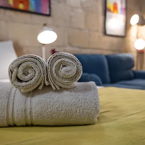 Casa San Carlo Apartment Valletta